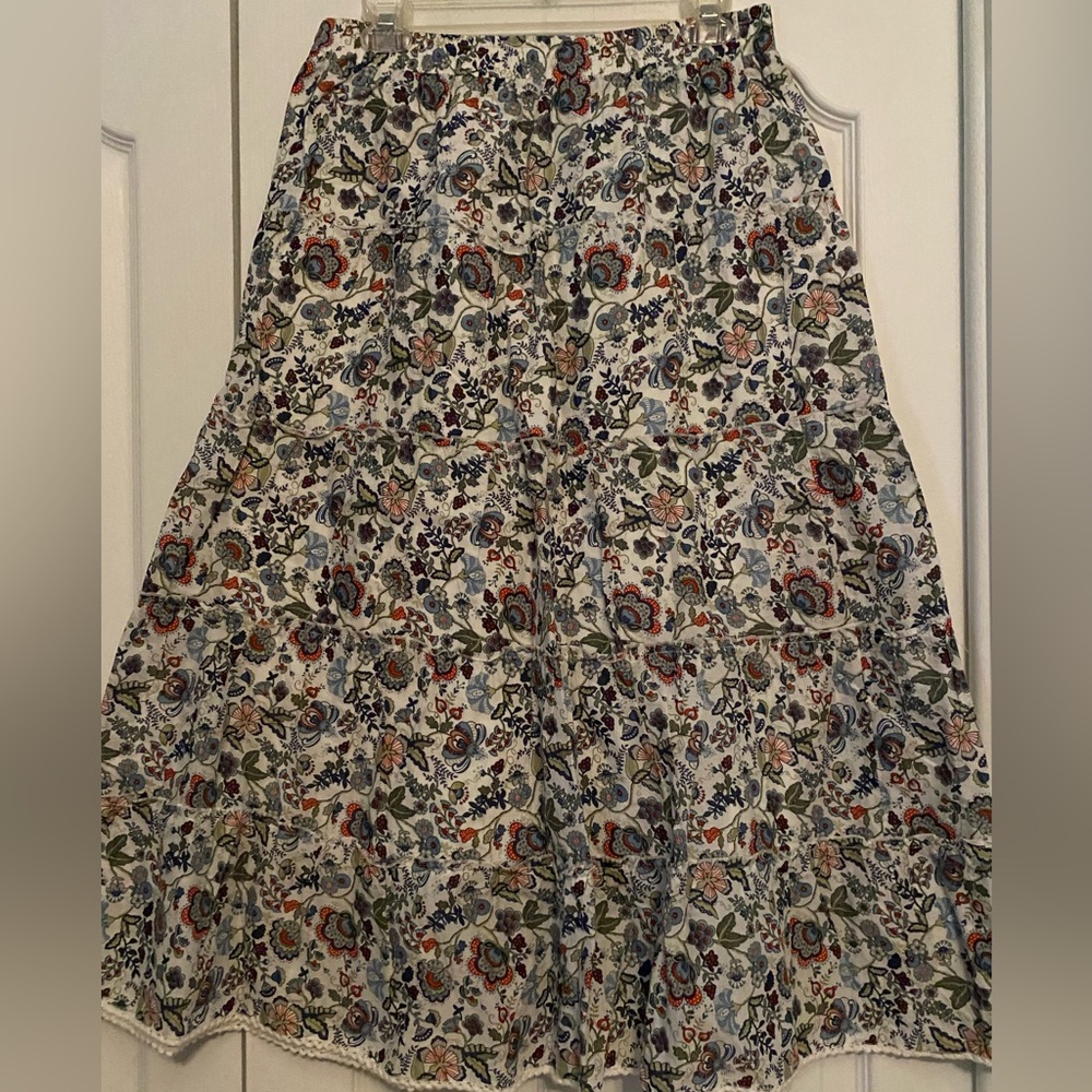 Floral Elegance Maxi Skirt
